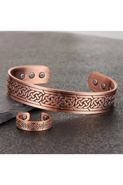 Manyetik Bakır Bileklik ve Yüzük Seti – Ayarlanabilir Kelt Tasarımı