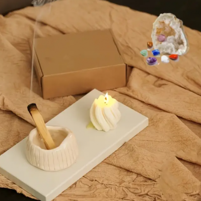 Palo Santo Tütsü Seti – 4 Adet Palo Santo Çubuğu ve Doğal Kristal Taşlar