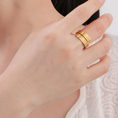 Nazar Ayeti Altın Rengi Çelik Yüzük (Ayarlanabilir)