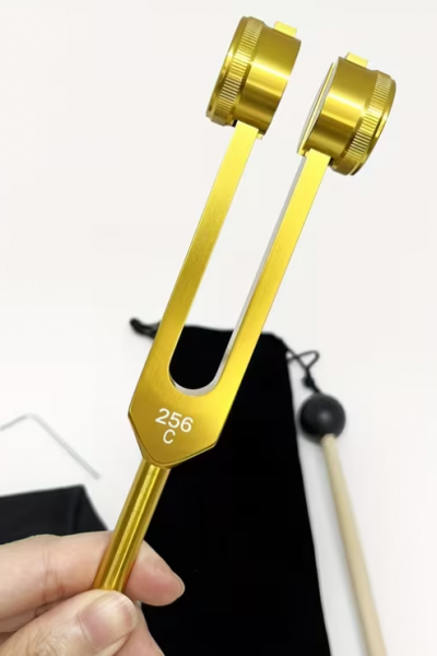 256 Hz Premium Alüminyum Altın Akort Çatalı ve Çakra Topu Seti 256 Hz Premium Alüminyum Altın Akort Çatalı ve Çakra Topu Seti